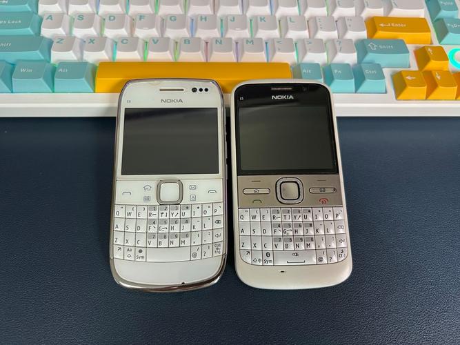 诺基亚e5-00电话现在还能用吗