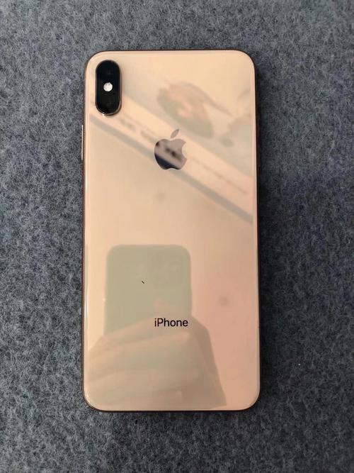 iphone苹果手机背面的iphone,s是什么版本?