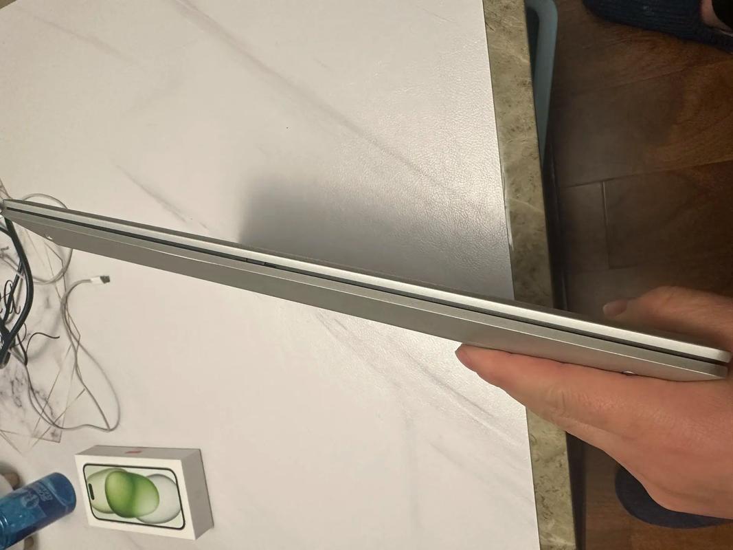 笔记本电脑选AMD还是Intel的优缺点