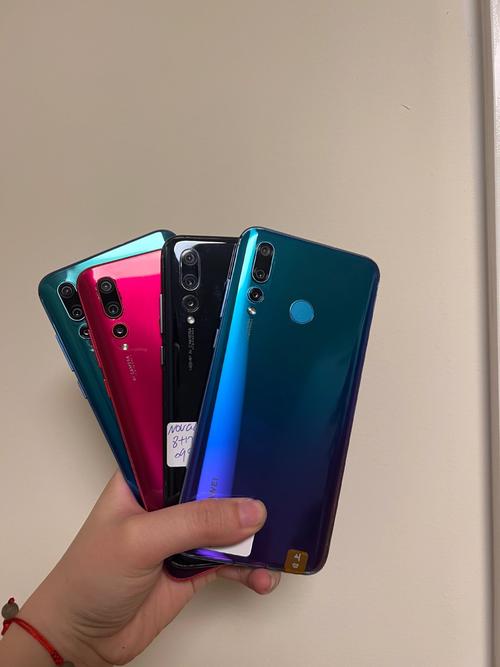 华为nova4屏幕费用多少