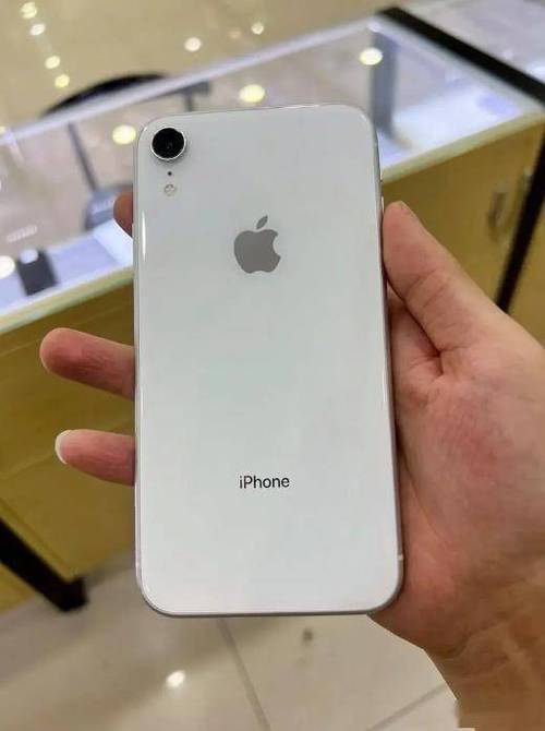 苹果xr运行内存3g相当于安卓的几g够用吗?