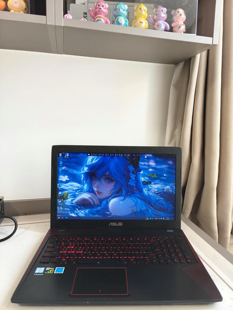 请问华硕K84LY有几个内存插槽?