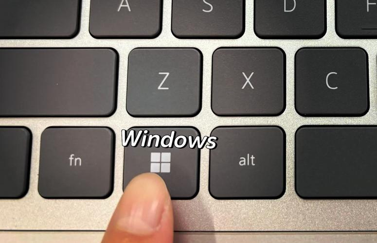 笔记本电脑的触摸板鼠标右侧不能向下滚动了怎么办?