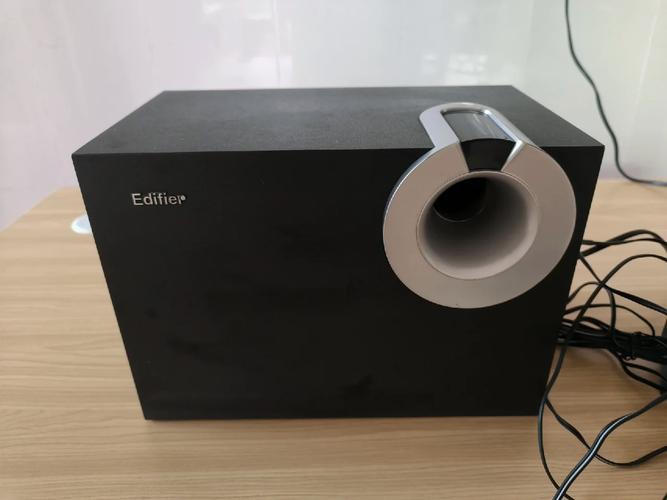 电脑音响接哪个线电脑的音响线应该怎样插在电脑主机上面哪个孔上_百度...