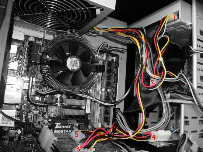 电脑机箱太小,装不下新显卡,能不能用线把显卡接到机箱外?