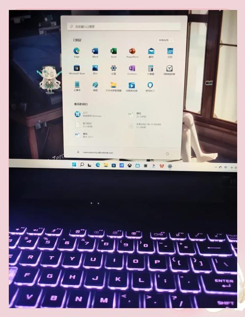 如何让笔记本电脑的键盘灯亮起来?