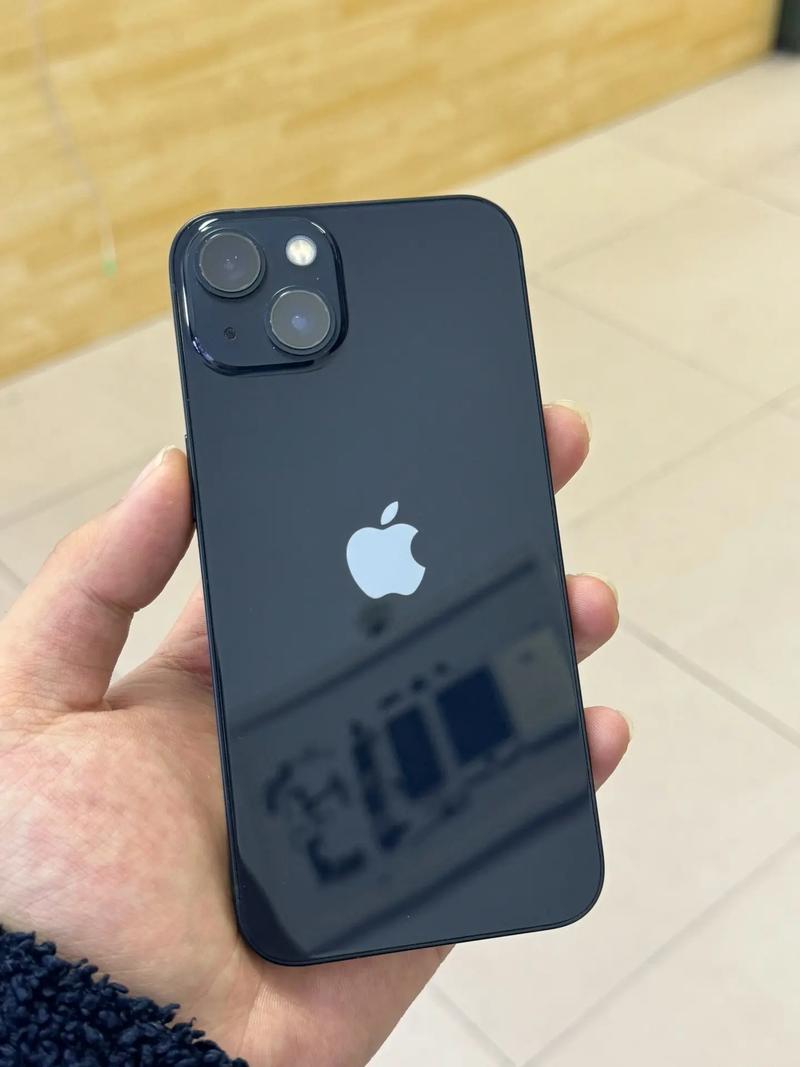 苹果13屏幕分辨率是多少