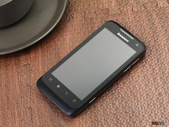 联想P700i手机:手机内存756MB,默认SD卡1.83GB,因为总是显示“手机或SD...