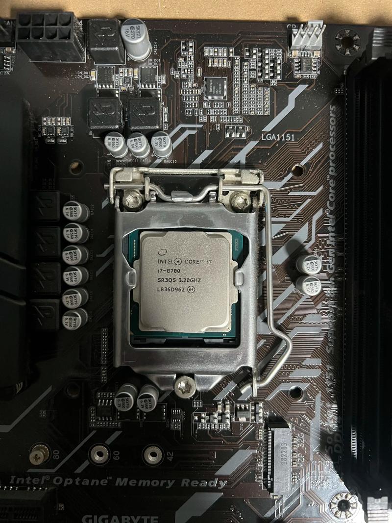 i78700配什么主板