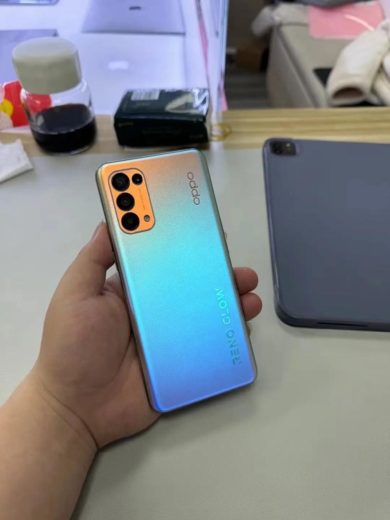 opporeno5k前后屏修多少钱?