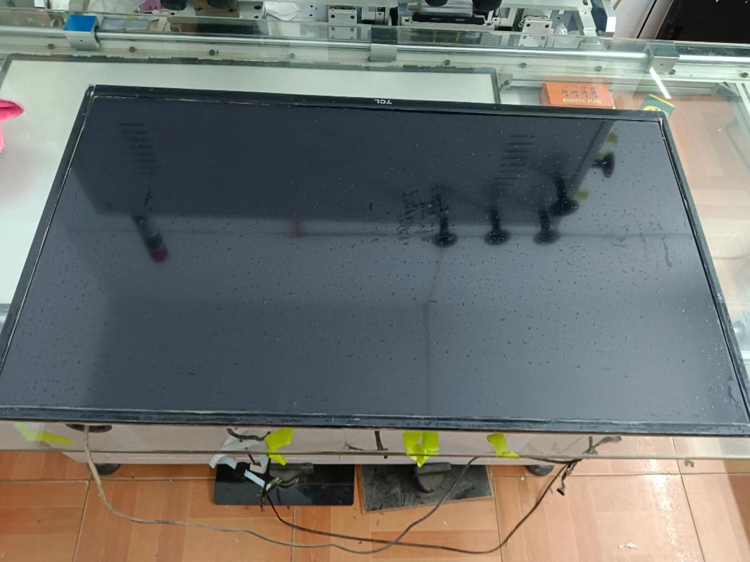 联想一体机换屏幕要多少钱(联想一体机屏幕坏了能修吗)