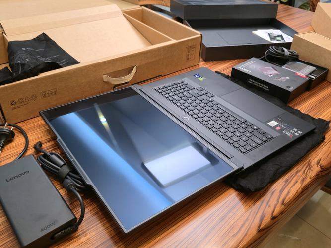 笔记本电脑外置电池概念: