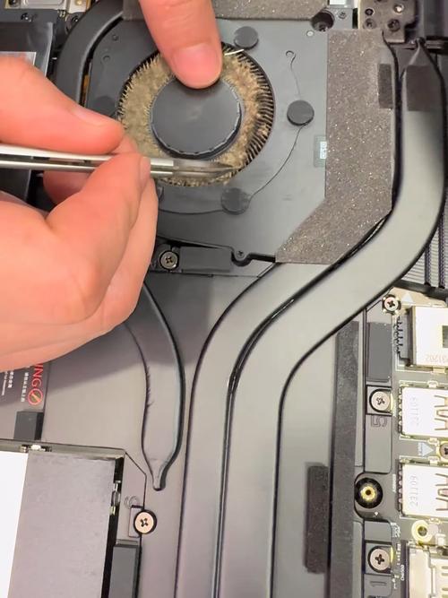 笔记本电脑要多久清灰一次