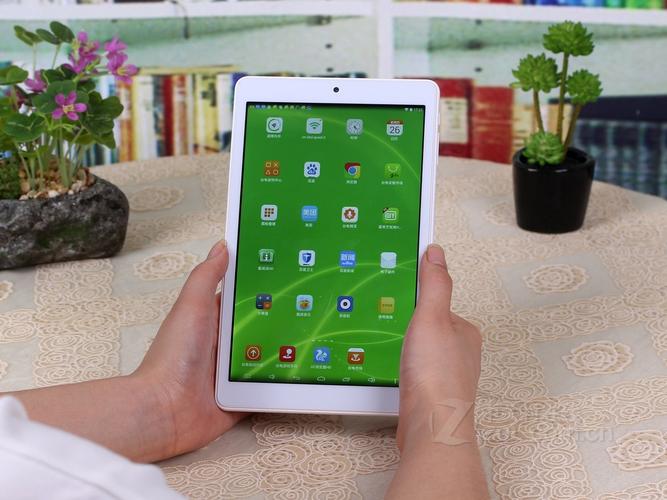 台电和金百达内存条哪个好