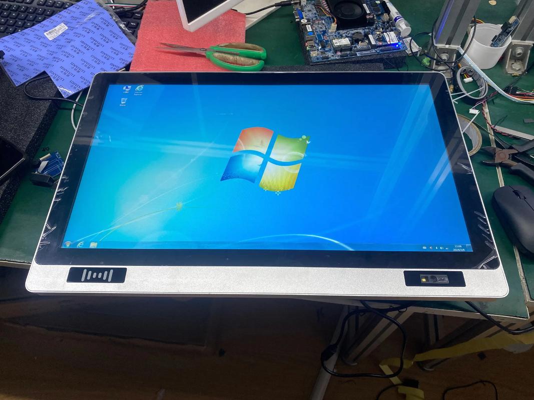 一体机可以当显示器用么