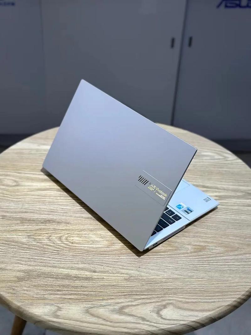 华硕无畏16i913900h和i513500和i513420怎么选