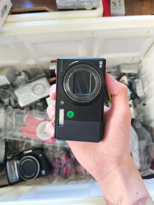 理光R8外观参数