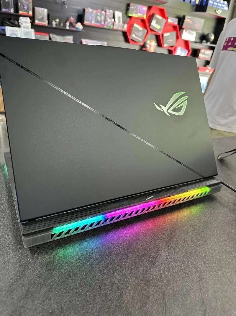 什么牌子的电脑打游戏好玩游戏用什么笔记本电脑好我要8核的低于5000以...