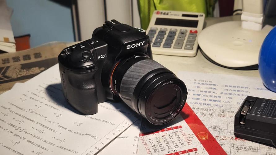 这部索尼a200值得买吗