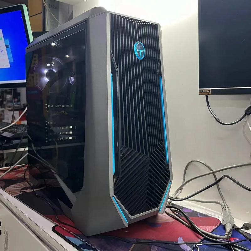 有用过雷神911s1g的吗,说下体验,听说散热很差,买个散热器有用吗