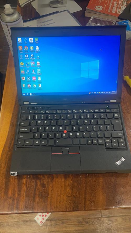 THINKPAD屏幕什么品牌的