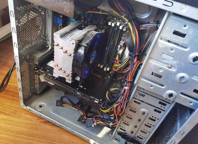 显卡电容坏掉后电脑会有什么症状