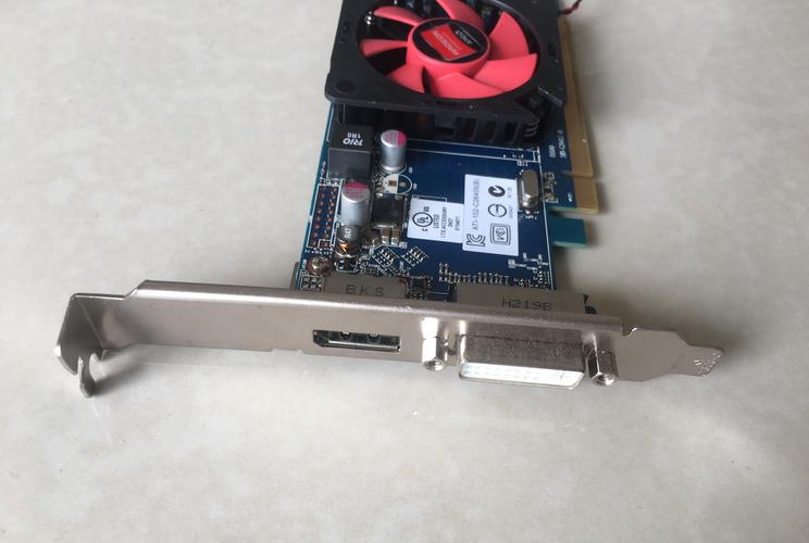 hd7640g+hd7470m双显卡交火怎么样?本本型号是华硕K45D