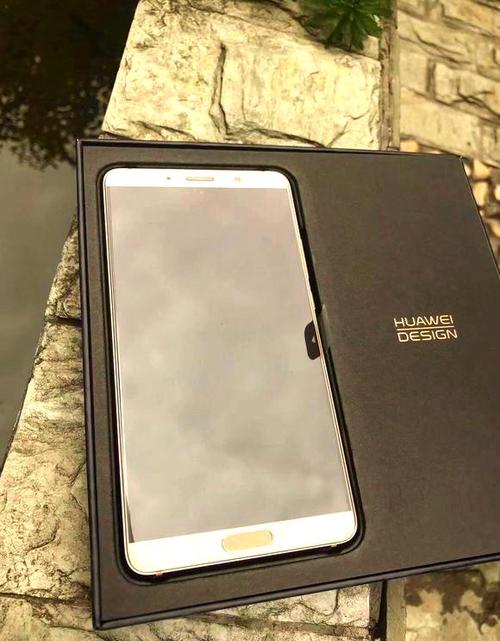 华为mate10pro是曲面屏吗?