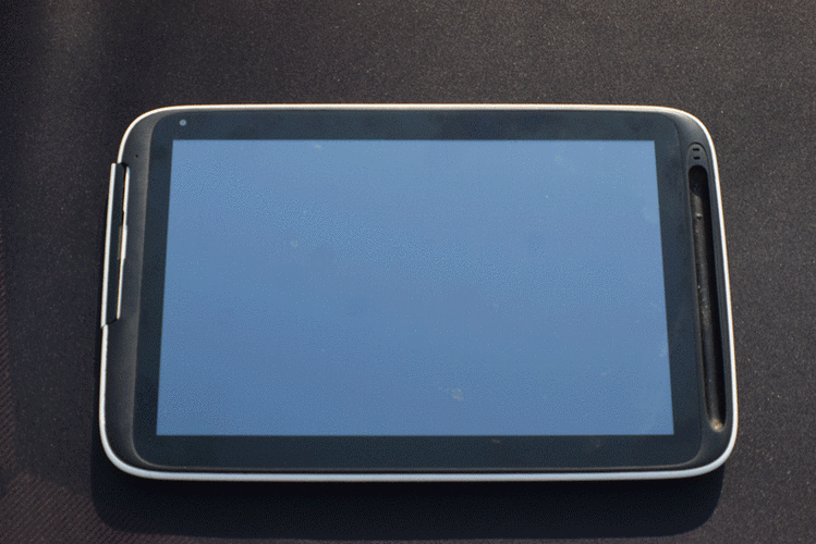 平板电脑被摔无法开机我的平板电脑摔过了不能点屏幕了该怎么办