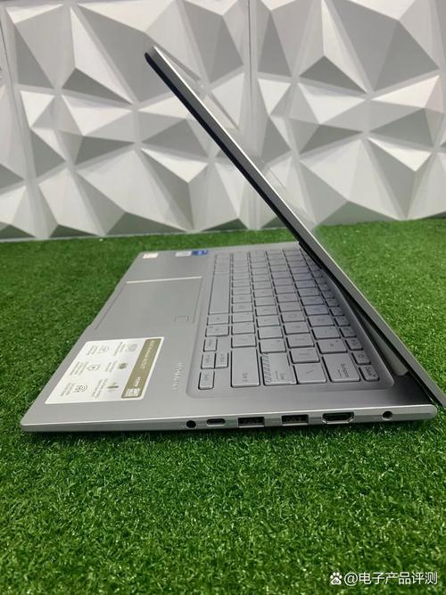 小屏笔记本推荐