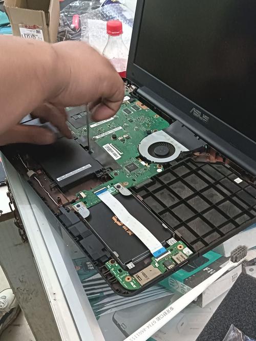 修电池一般要多少钱?我的华硕本本。电池容量好像变成无限了~老是显_百...