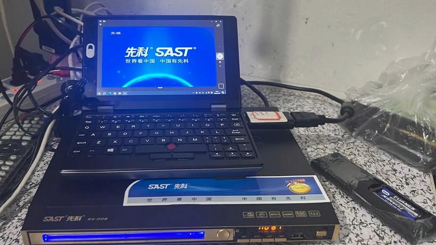 如何将DVD影碟机与电脑连接?