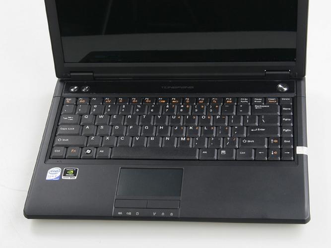 台式电脑换成独立显卡要多少钱(清华同方)?