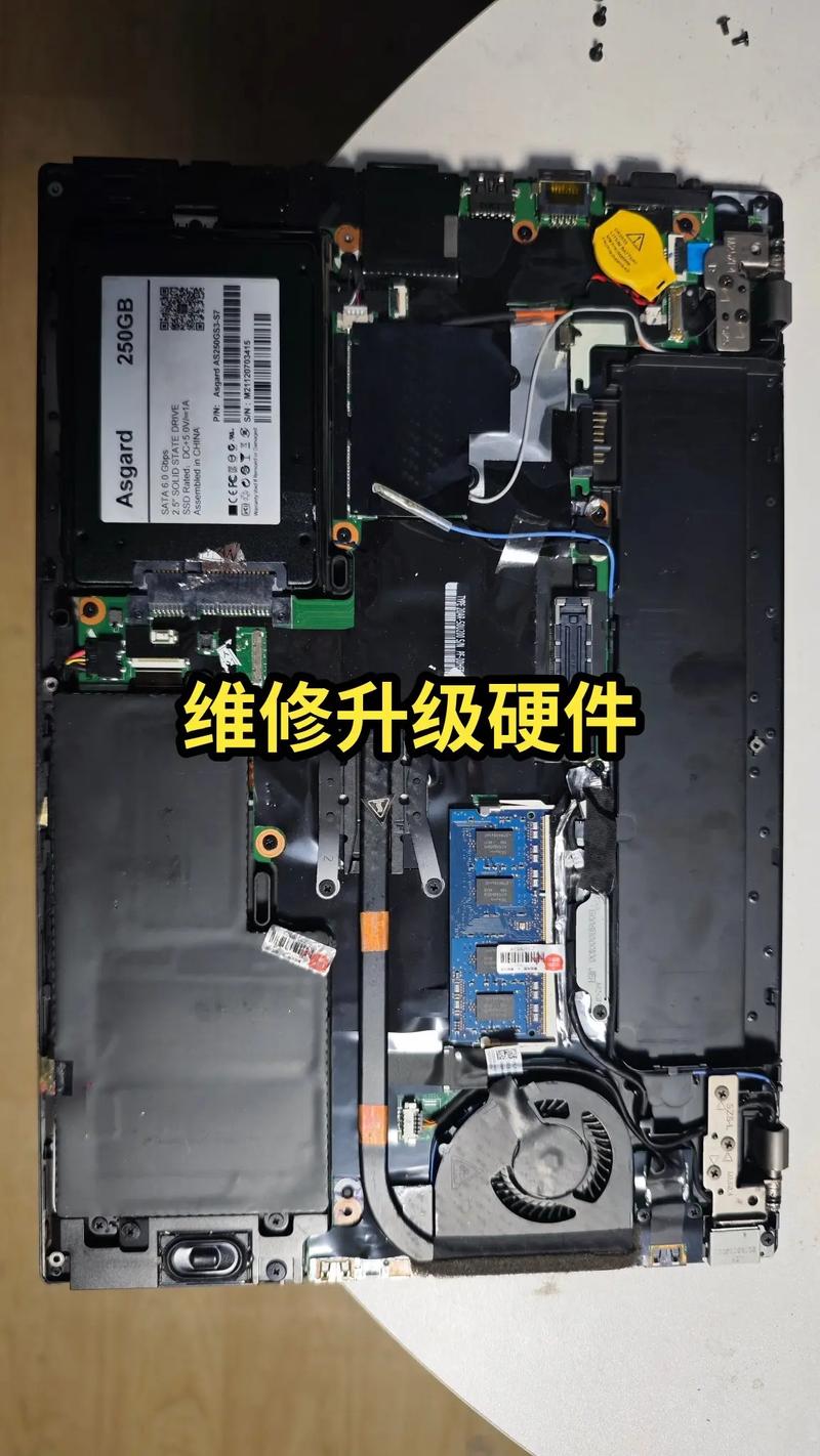 t440s拆机右下角是什么