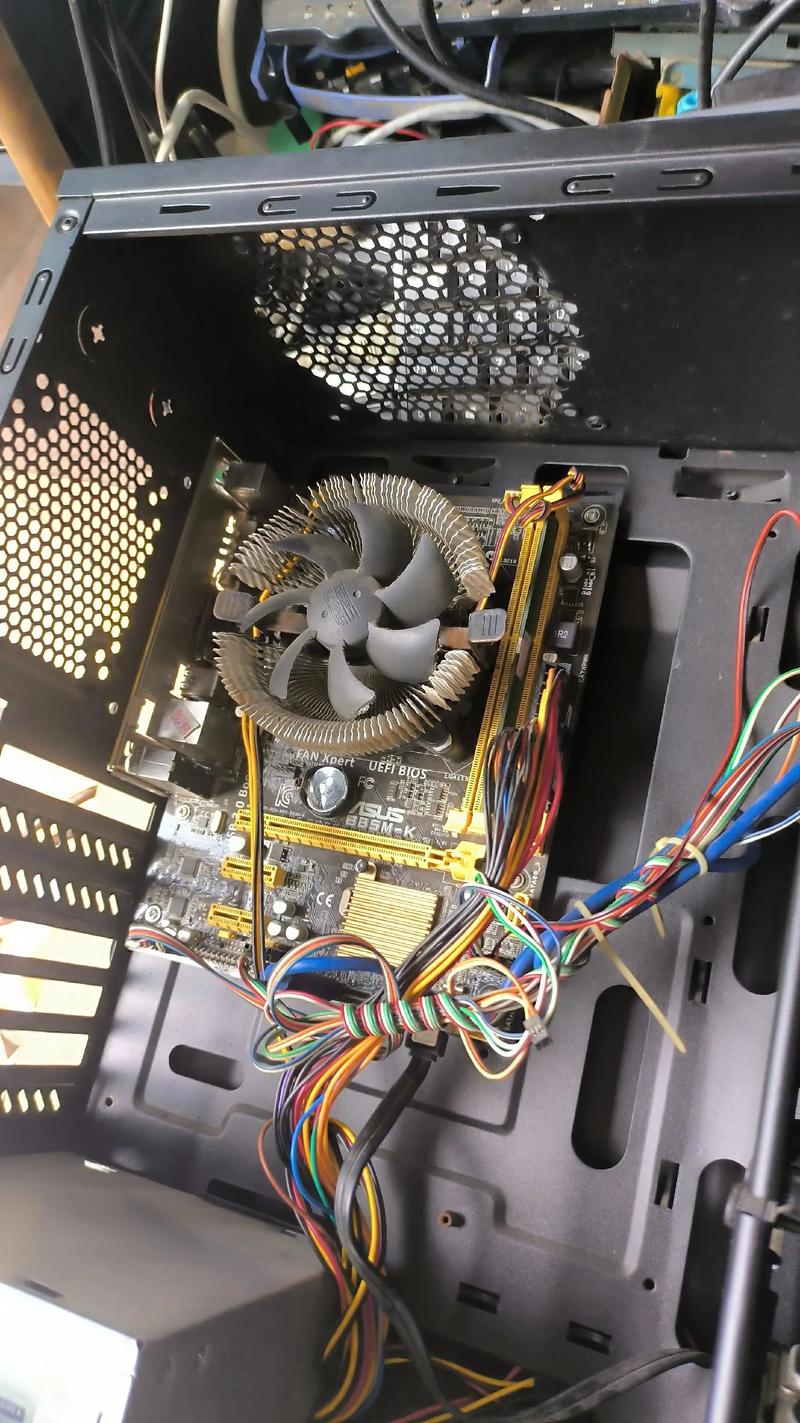 台式电脑主板坏了,要维修,维修钱大概多少?