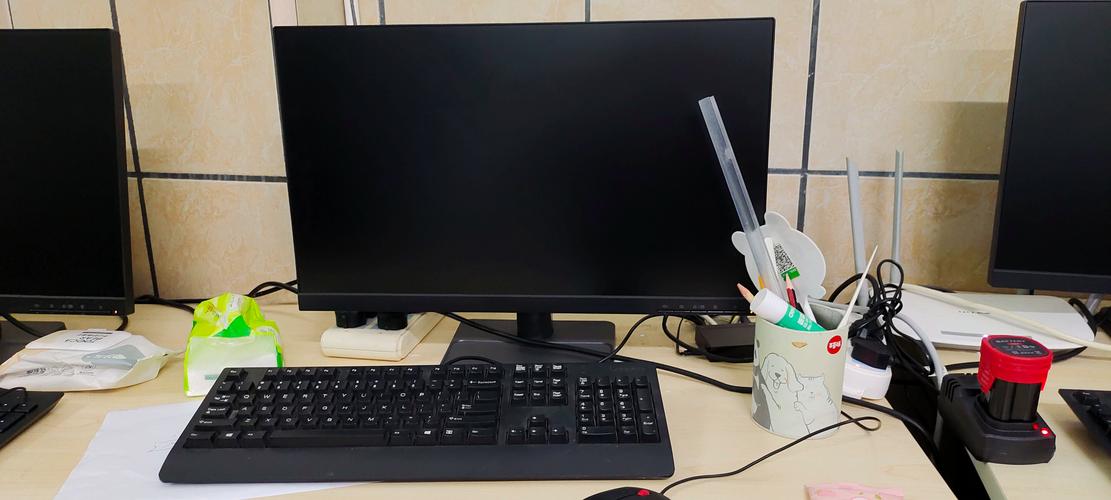 扬天T2900D是否预装WIN7