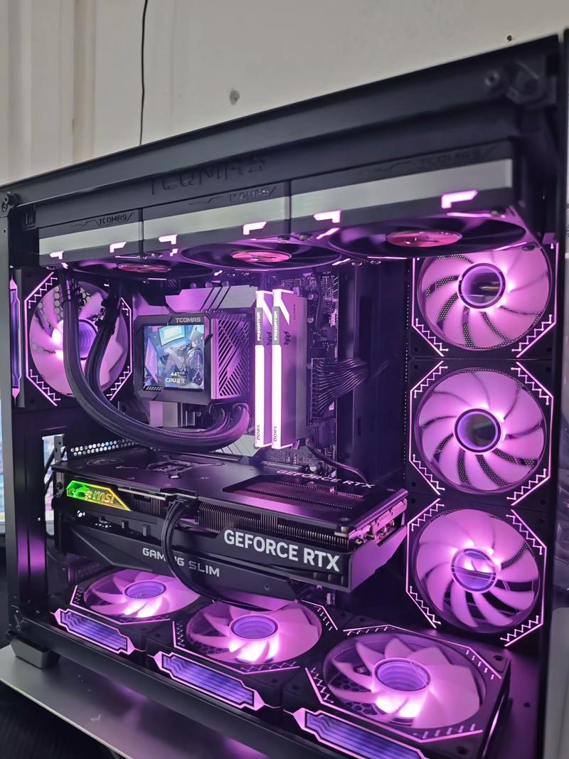 水冷机箱需要经常加水或换水吗