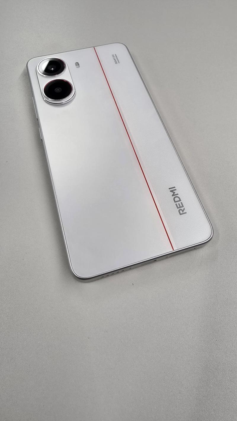 红米发布2025首款新手机+笔电新品,售价1999到4799,喜欢哪个?