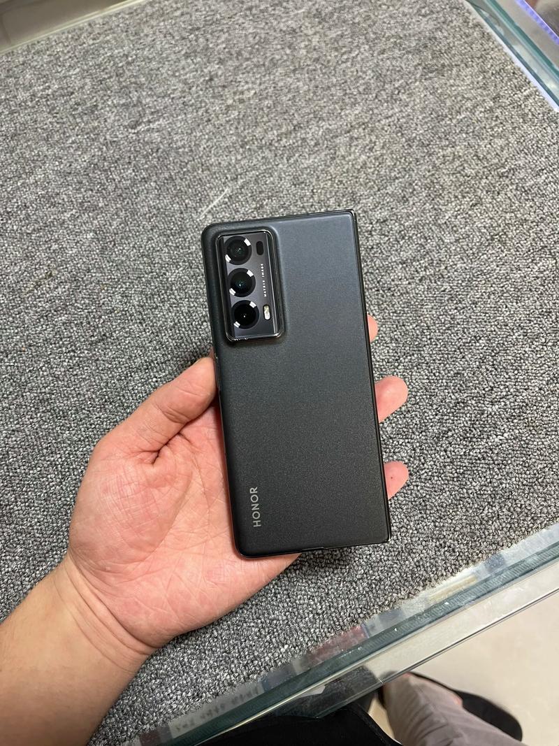 荣耀v20换个屏幕要多少钱