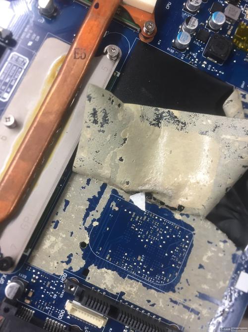 三星r428主板开机不显示维修