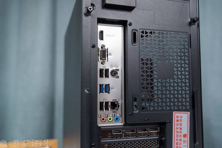 电脑主机后面音频光纤接口是哪个电脑主机后面哪个是音响插口