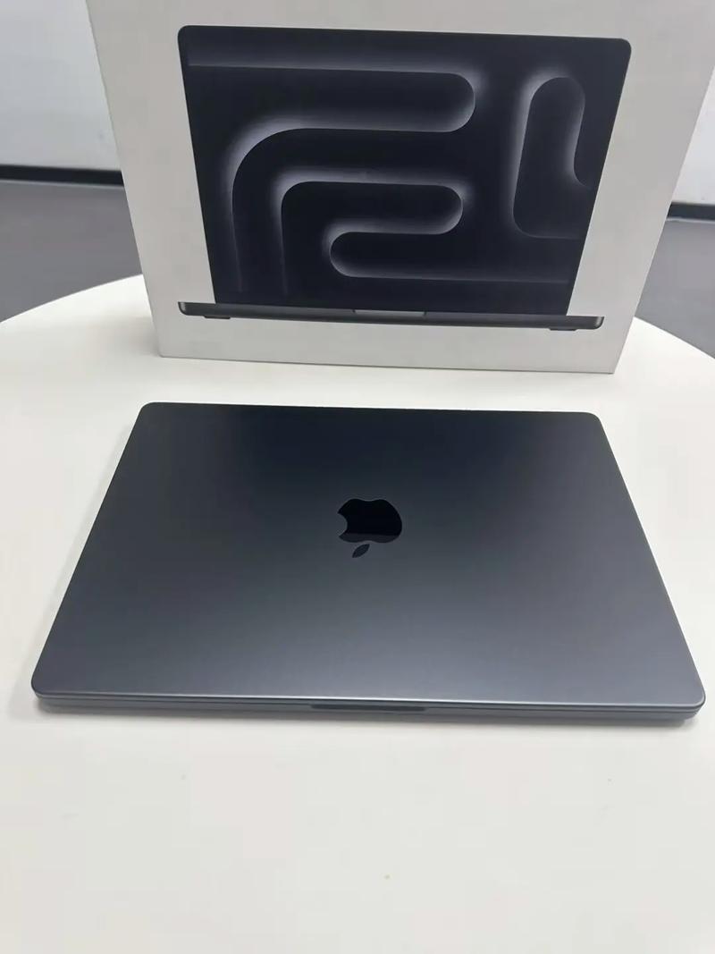 苹果14寸macbookprom2什么时候上市(macbookpro14寸预计售价)