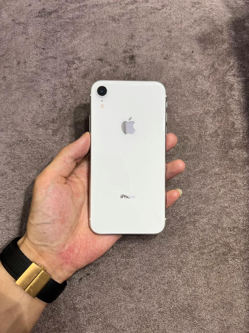 苹果xr的屏幕是多大的?