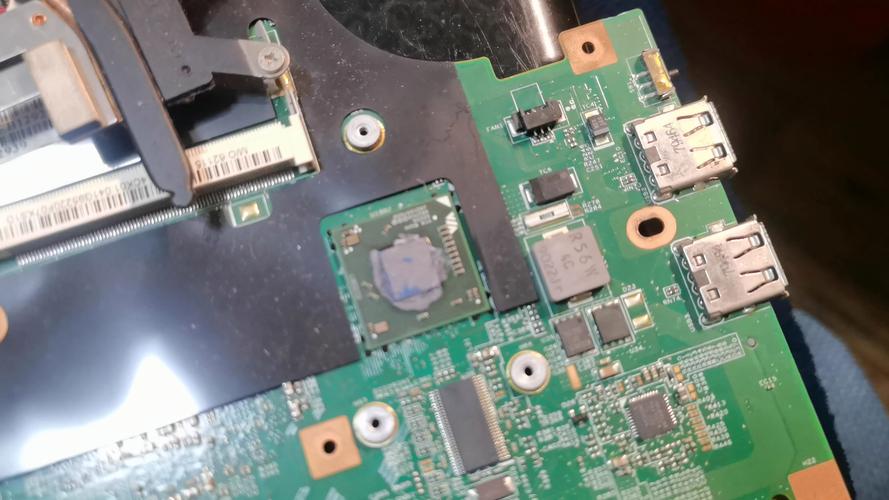 联想笔记本电脑S12的集成显卡能换吗?如果不能换还有办法换成独立的吗...