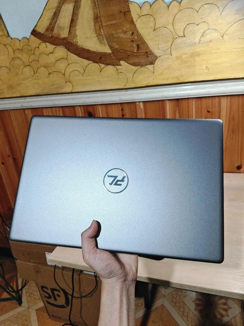 品纯笔记本电脑是杂牌吗