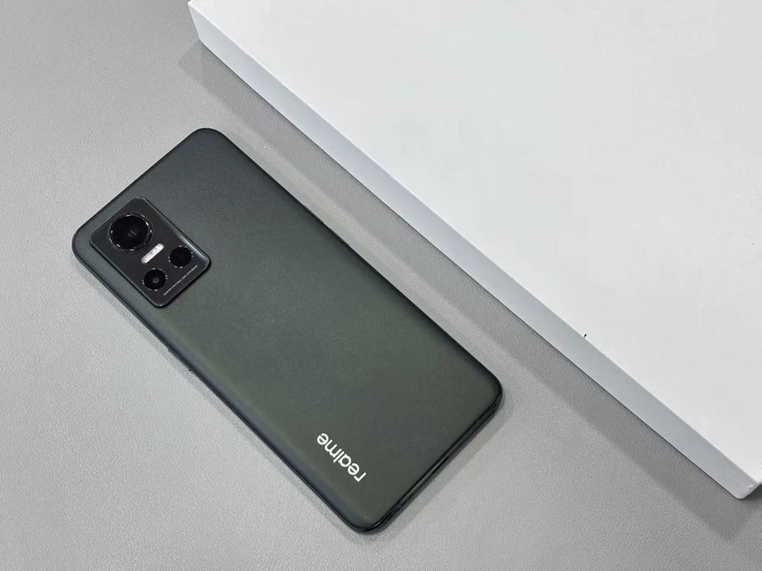 真我gtneo3是天马瞎眼屏?