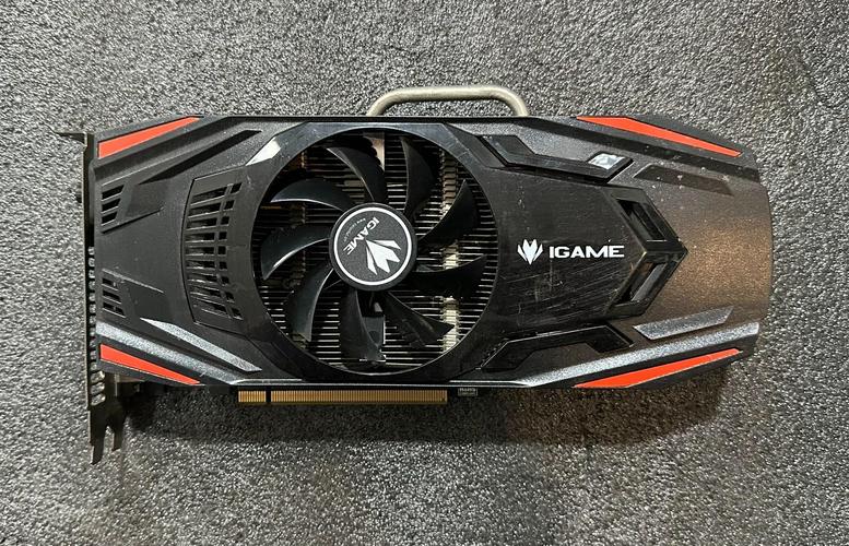 4g存储空间和gtx650可以玩吃鸡吗