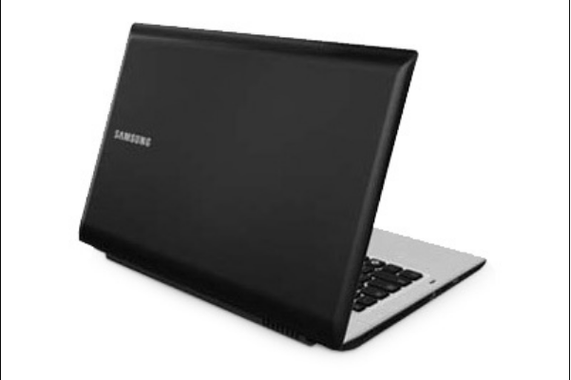 麻烦给本人推荐一款笔记本费用在4000~5000之间,性价比比较高的...