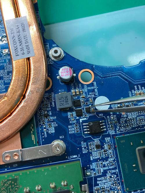 急!我用的是神舟笔记本,用了两年了,现在非常容易死机,风扇声有点,实在...