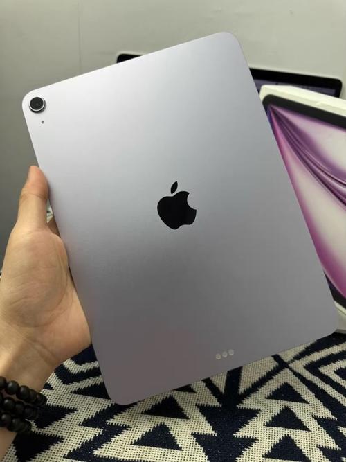 新款平板电脑刚上市时费用多少